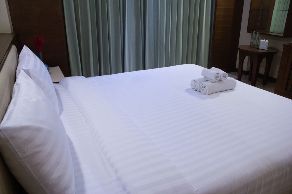 האט יאי Hatyai Holiday Hotel מראה חיצוני תמונה