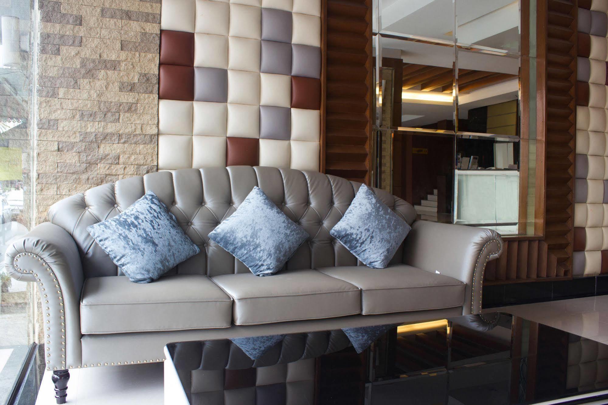 האט יאי Hatyai Holiday Hotel מראה חיצוני תמונה