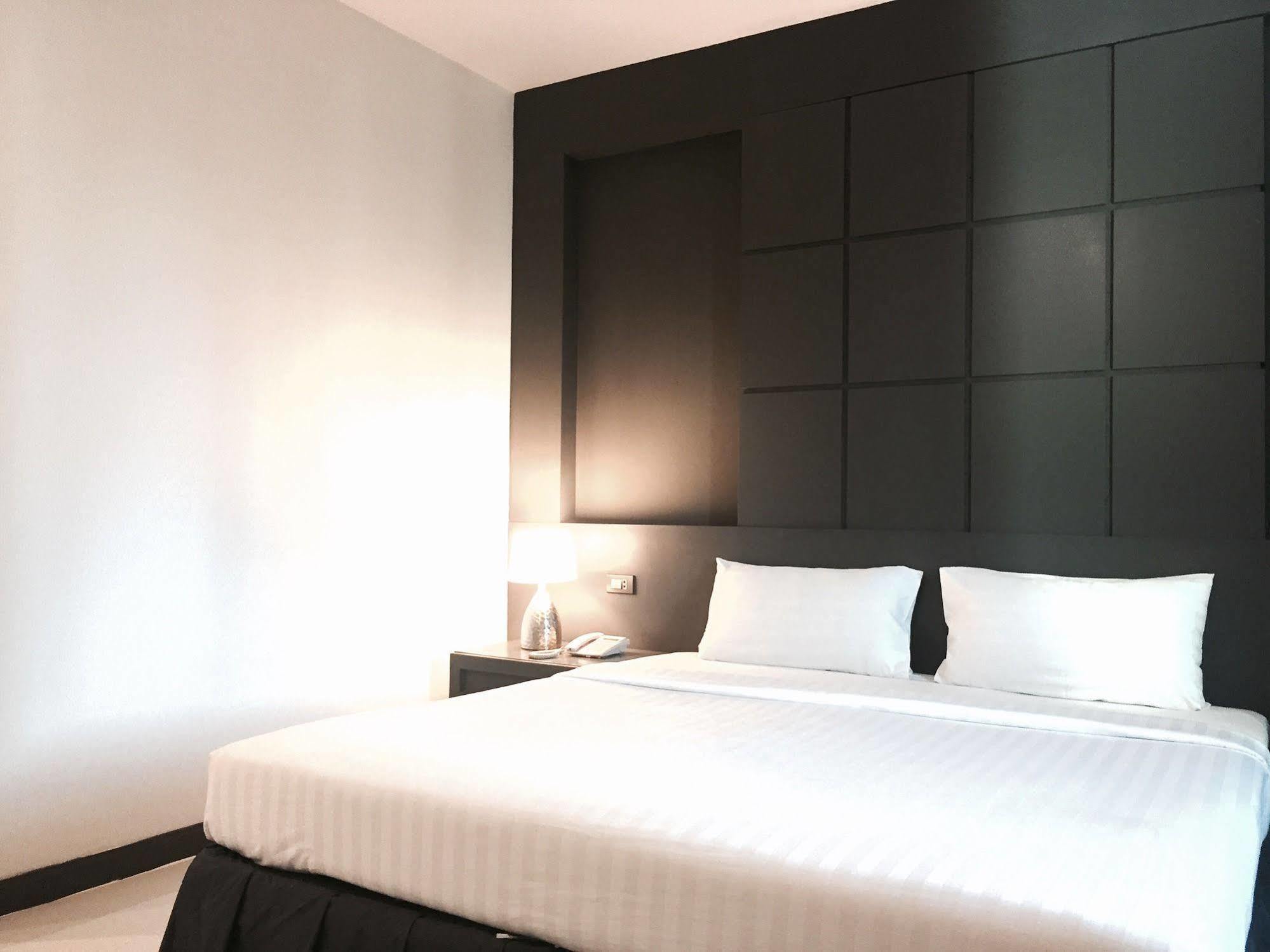 האט יאי Hatyai Holiday Hotel מראה חיצוני תמונה