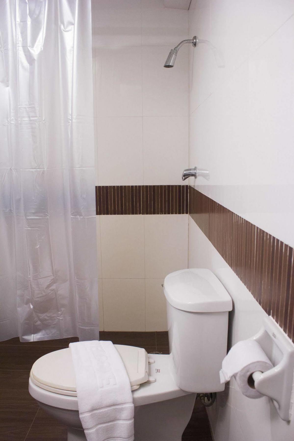 האט יאי Hatyai Holiday Hotel מראה חיצוני תמונה