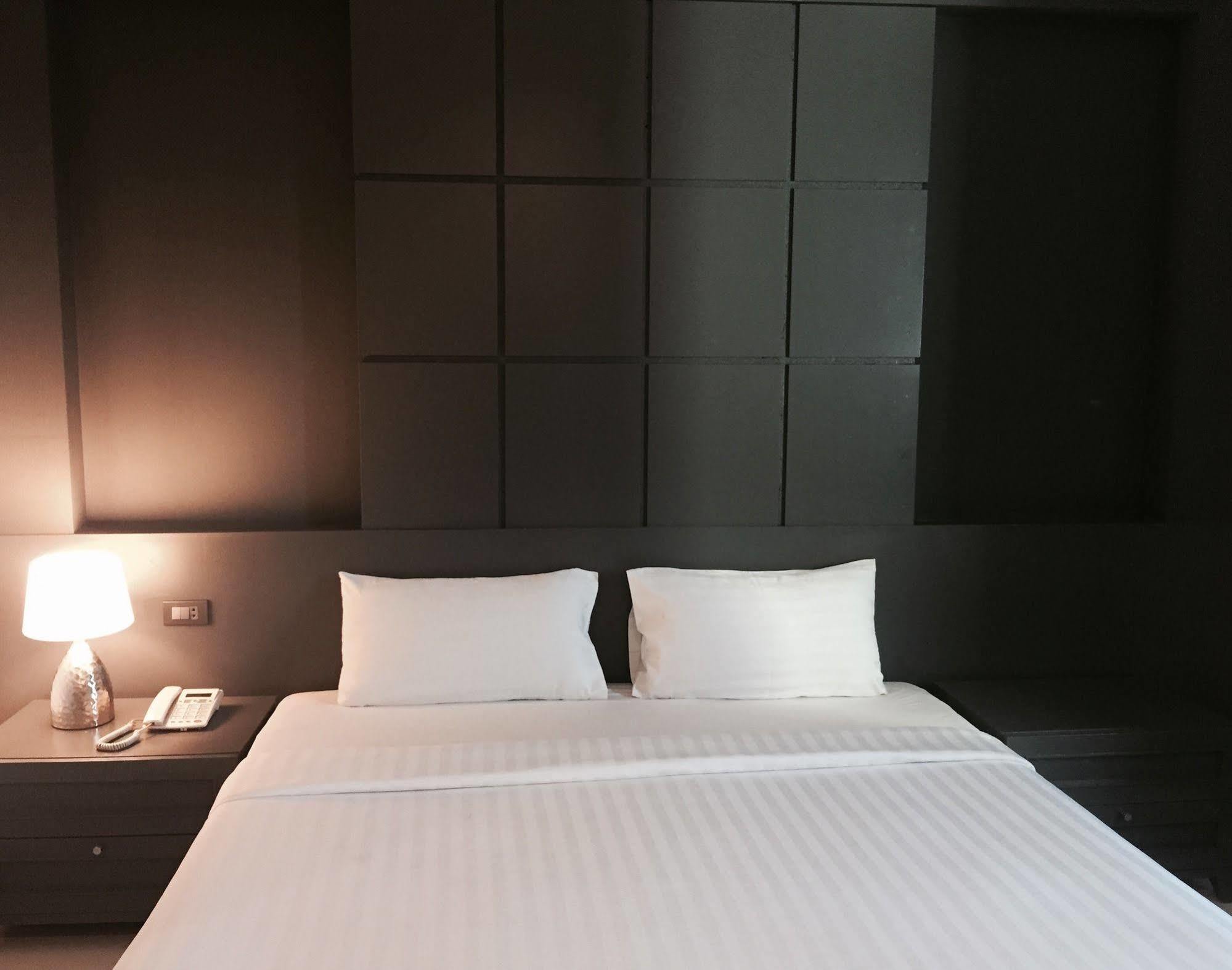 האט יאי Hatyai Holiday Hotel מראה חיצוני תמונה
